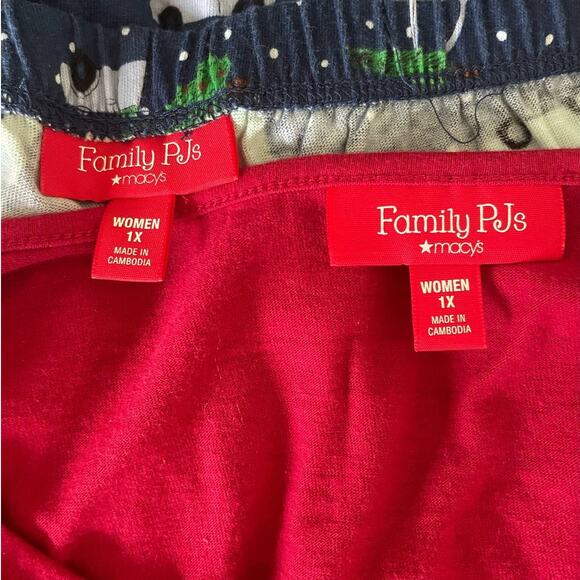 Christmas PJs Set Women 1X Red Long Sleeve Holiday Novelty Print Lounge Festive - Picture 2 of 14